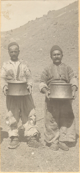 Վասպուրականցի տղամարդիկ
