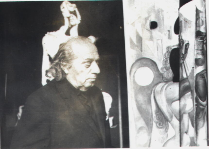  Երվանդ Քոչարը իր ստեղծագործությունների կոմպոզիցիայով, Երևան, 1970 - ականներ