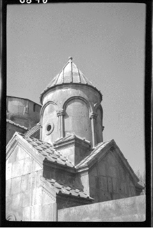Կեչառիսի վանքային համալիր. Սուրբ Նշան եկեղեցու գմբեթը