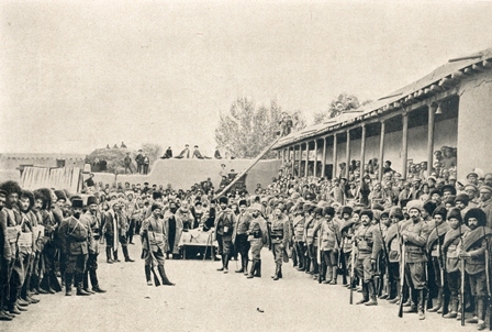 Դրոյի գնդի երդումը «Հայ կամավորներ 1914-1916» ալբոմից 