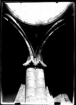 Ամաղու Նորավանք. Սուրբ Կարապետ եկեղեցու գմբեթակիր կամարները