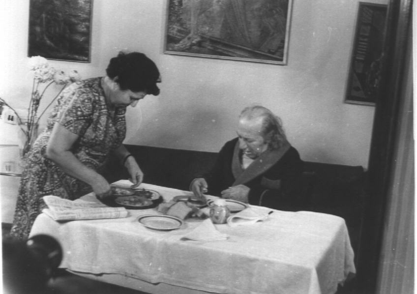 Երվանդ Քոչարը և Մանիկ Մկրտչյանը, 1960-70-ականներ, Երևան