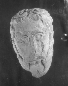 Նեգատիվ՝ արձանի գլխի պատկերով