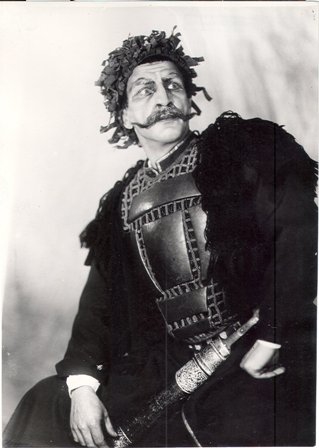 Վ. Իվանով- Ռուբենի դերակատարը «Ալմաստ» օպերայում: