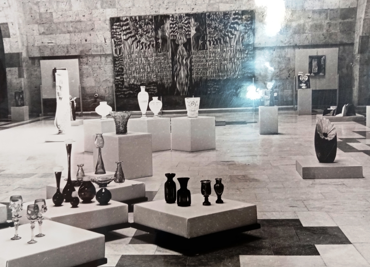 «Հայաստանի ժամանակակից դեկորատիվ–կիրառական արվեստը» ցուցահանդեսից