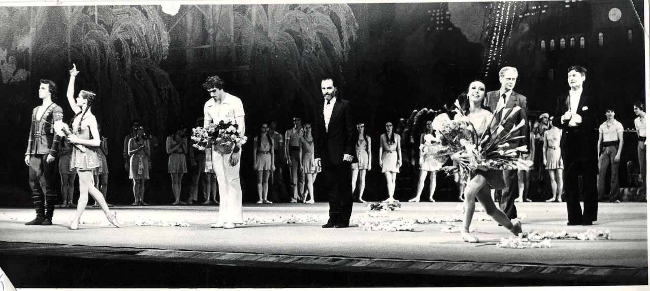 Լուսանկար՝ Մոսկվայի Մեծ թատրոնում Ա. Խաչատրյանի «Գայանե» բալետի 2-րդ  բեմադրությունից տեսարանի