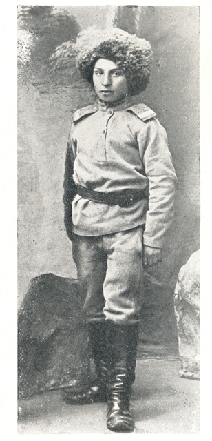 Կամավոր «Հայ կամաւորներ 1914-1916» ալբոմից