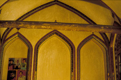 Խոջա Սուլթանի տան ներսի պատերից մեկը