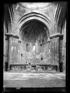 Կեչառիսի վանքային համալիր. Սուրբ Գրիգոր Լուսավորիչ եկեղեցու ներսը